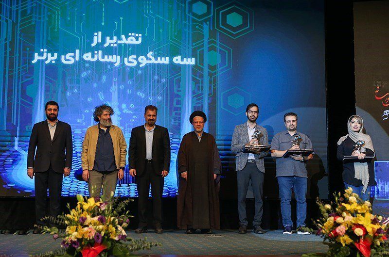 درفک، پیشگام پالایش هوش مصنوعی در رسانههای ایران درفک، پیشگام پالایش هوش مصنوعی در رسانههای ایران